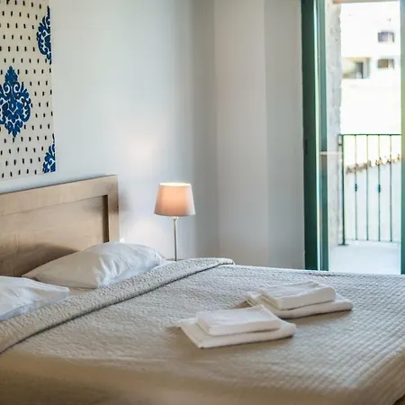 Villa With A Private Swimming Pool Near The Sea Pomer